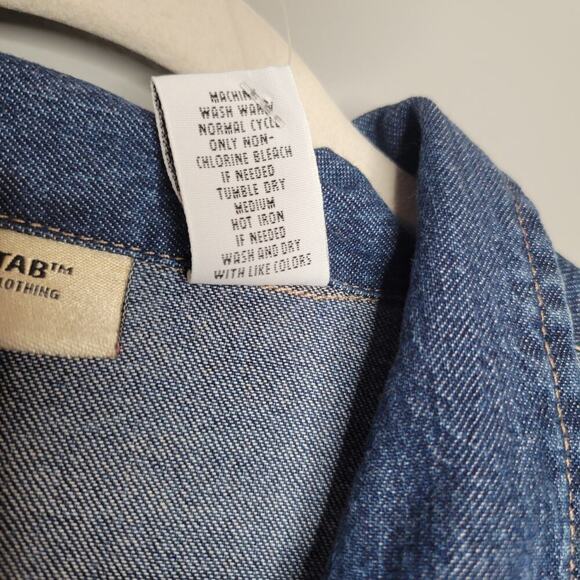 NEW Levi's Red Tab shirt womens size XL 100% cotton denim button up artsy crafty - Picture 11 of 11